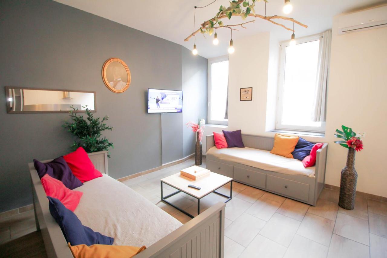 Calme en centre ville Appartement , spacieux et rénové à 50m de la Place Carnot Carcassonne Exterior foto