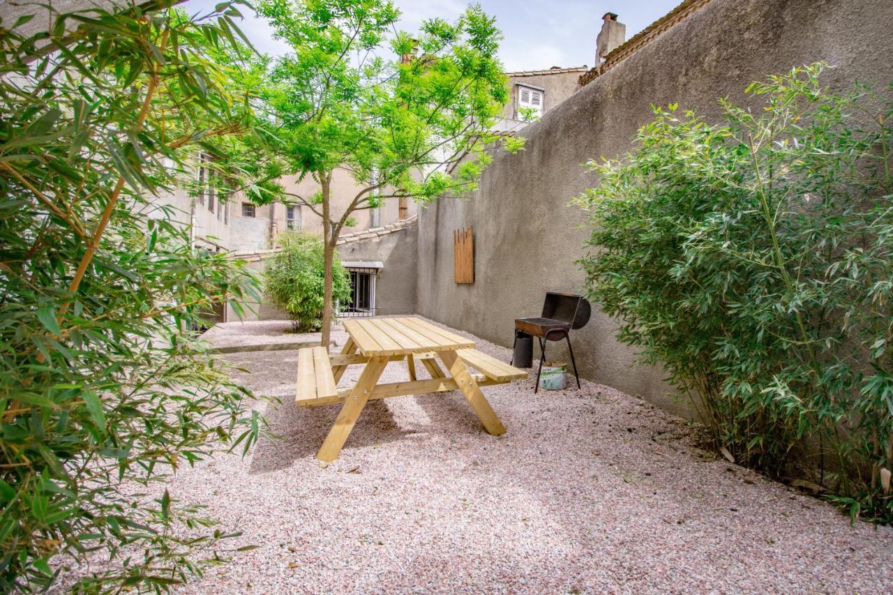 Calme en centre ville Appartement , spacieux et rénové à 50m de la Place Carnot Carcassonne Exterior foto